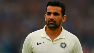 भारत की इंग्लैंड के खिलाफ पहली टेस्ट में हार इंग्लैंड सीरीज में 1 -0 से आगे: क्रिकेट दिग्गजों की मानवीय प्रतिक्रियाएं 5 ZAHEER KHANA